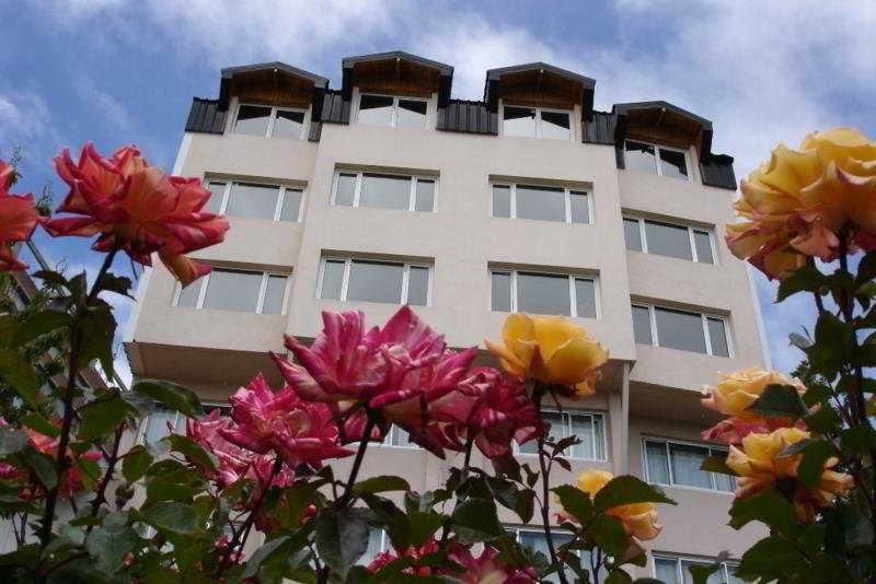 Hotel Tirol Bariloche Buitenkant foto