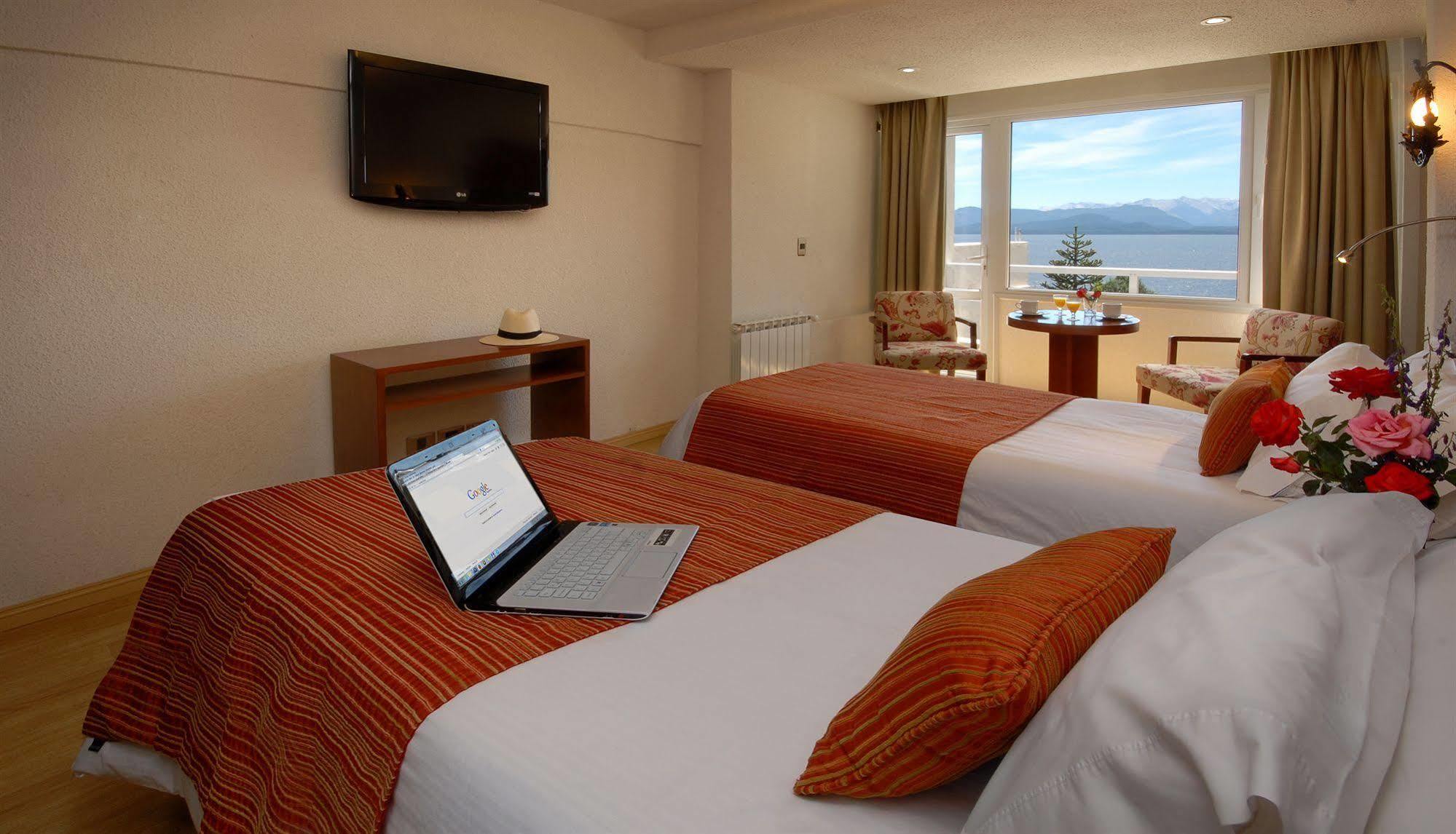 Hotel Tirol Bariloche Buitenkant foto